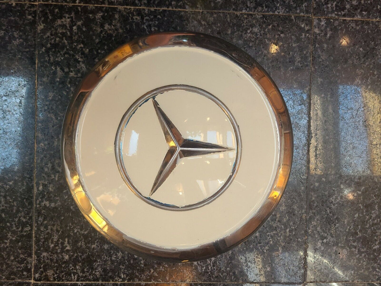 Mercedes 190SL wheel Center Cap white 9.5" 1864010025  300SL 230SL W198 (1)