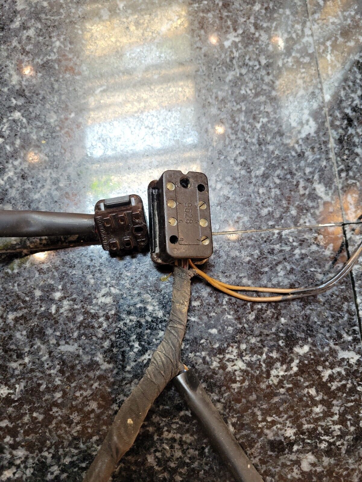 Mercedes 560SL Tail Light Wire Harness Oem Original With Hardware 1981