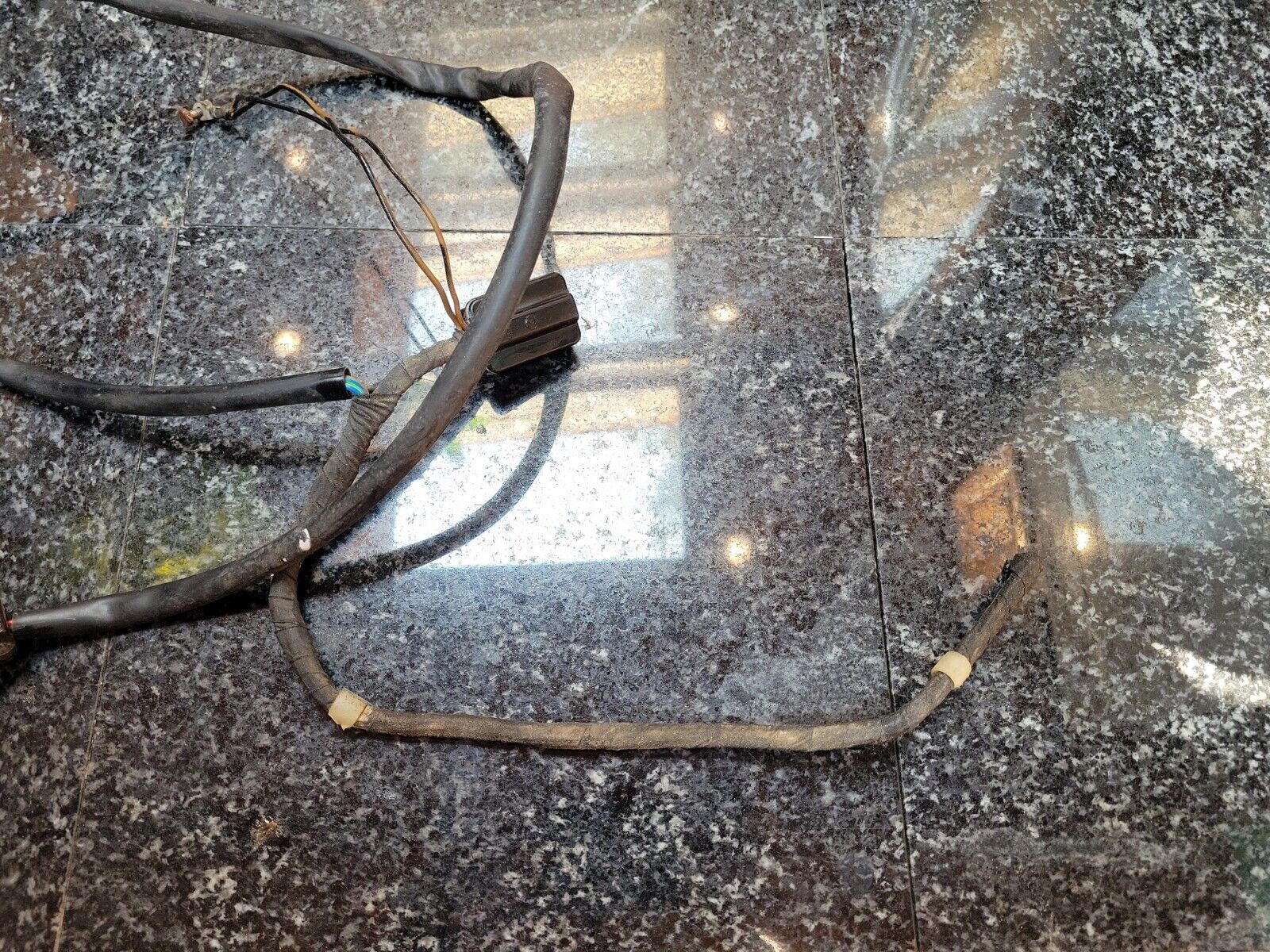 Mercedes 560SL Tail Light Wire Harness Oem Original With Hardware 1981